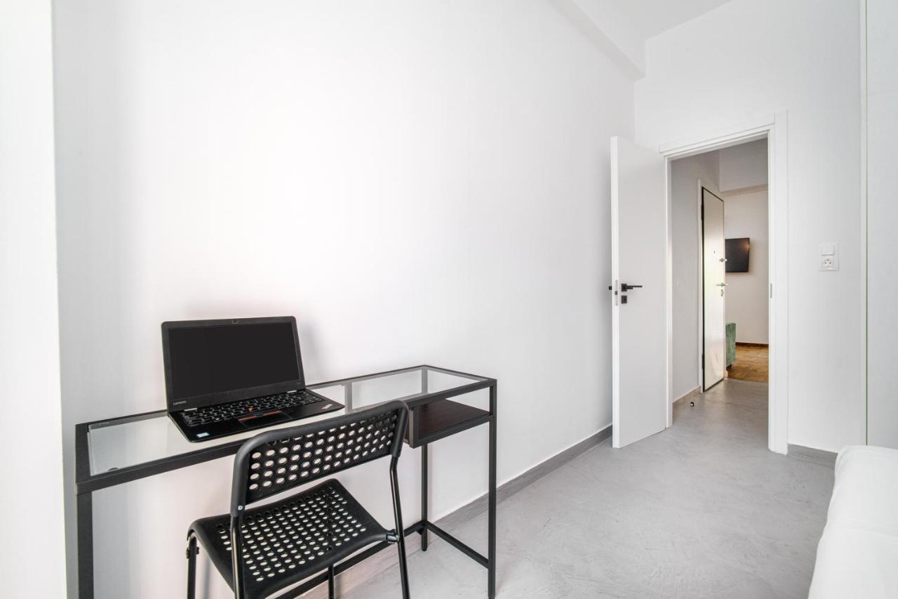 Majestic Flat With Huge Terrace In The City Center Athens Exterior photo