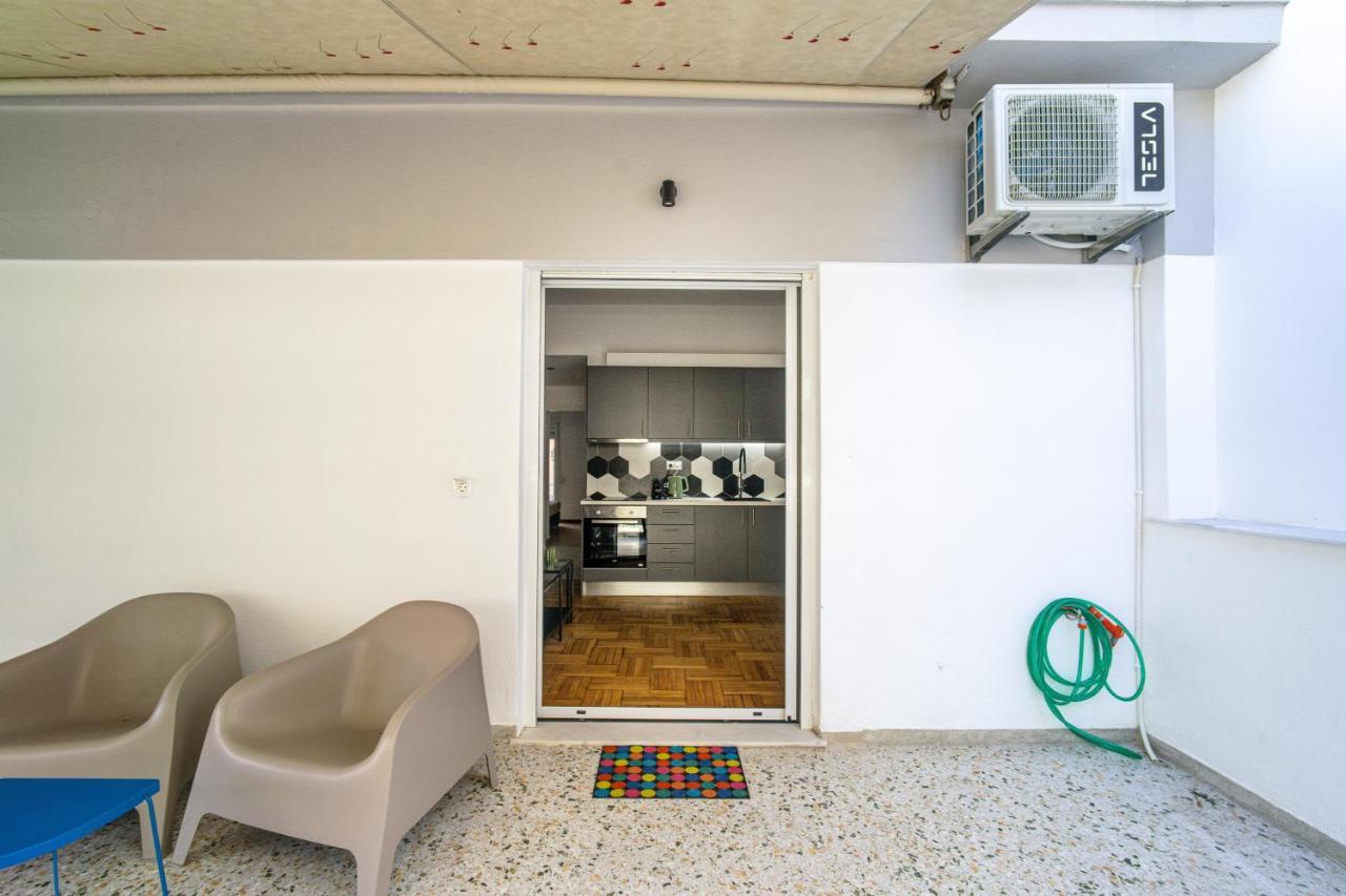Majestic Flat With Huge Terrace In The City Center Athens Exterior photo